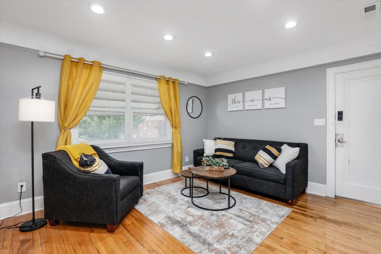 Modern & Cozy East Side Gem ~ Queen Beds ~ Parking Detroit Buitenkant foto